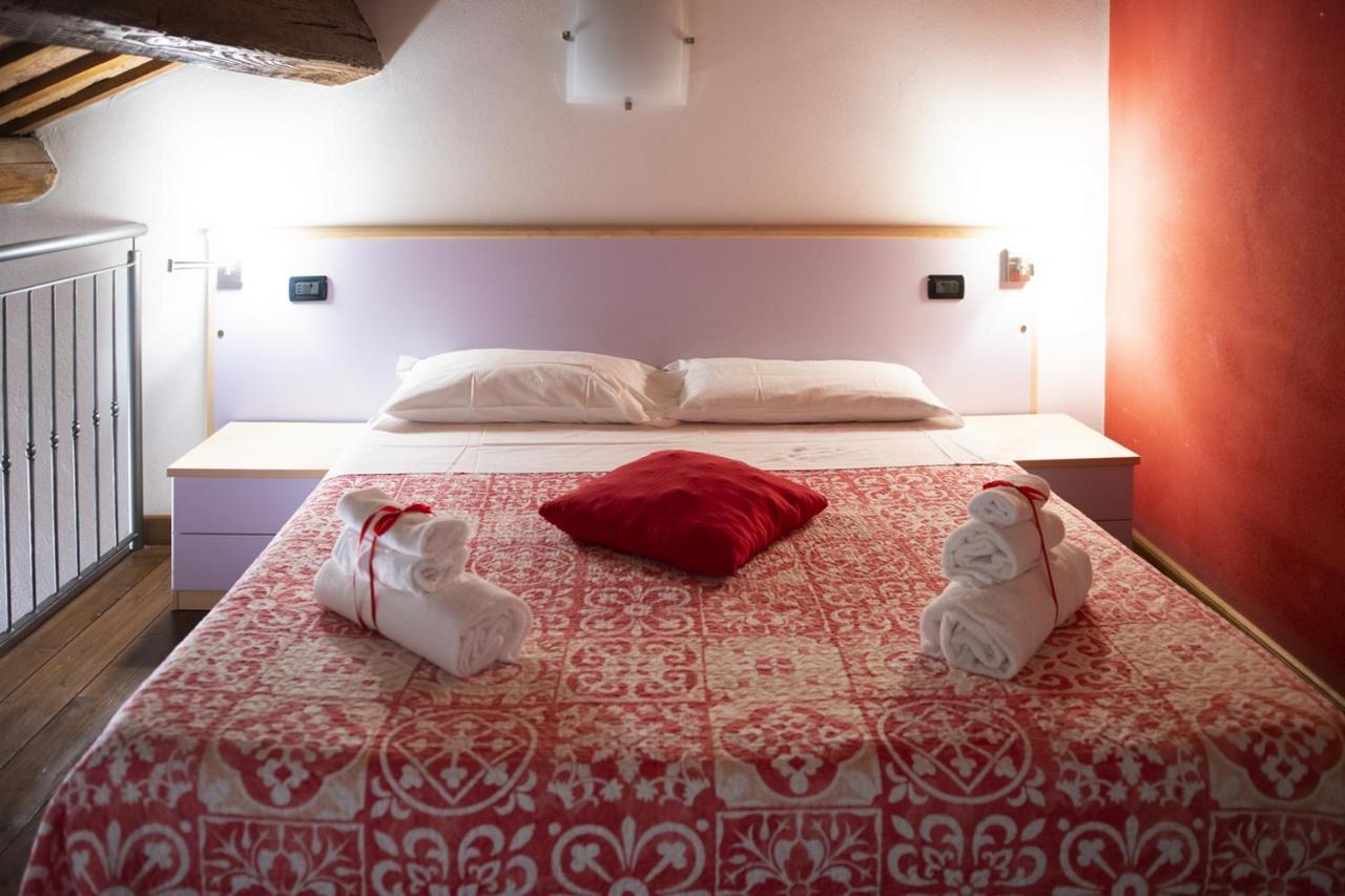 L'Ippogrifo Apartment Ферара Екстериор снимка