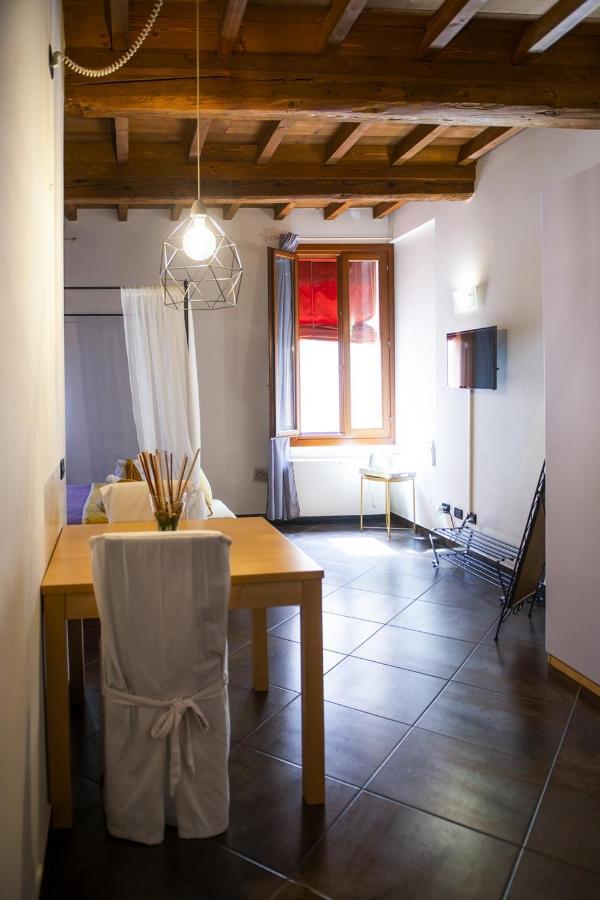 L'Ippogrifo Apartment Ферара Екстериор снимка