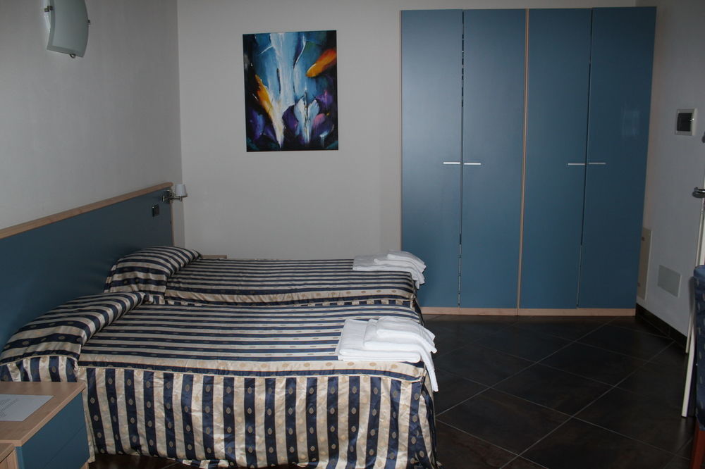 L'Ippogrifo Apartment Ферара Екстериор снимка